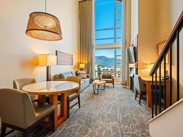 Whistler, BC V8E 1J3,4090 Whistler WAY #976