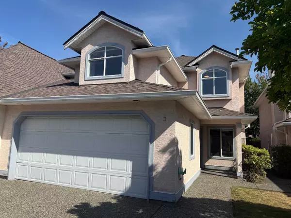 10000 Fisher Gate #3, Richmond, BC V6X 3W8