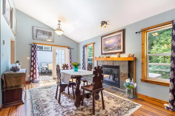 Halfmoon Bay, BC V7Z 1A8,8099 Northwood RD
