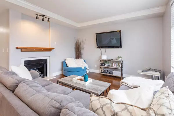 Port Coquitlam, BC V3C 1W6,2230 Hawthorne AVE