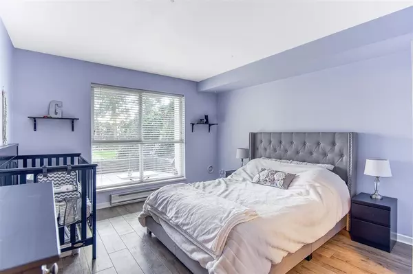 Surrey, BC V3W 0W6,7505 138 ST #112
