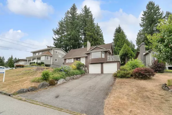 Coquitlam, BC V3J 6X2,914 Baker DR