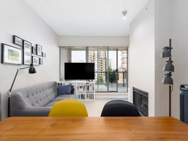 Burnaby, BC V3N 0A9,6823 Station Hill DR #1004