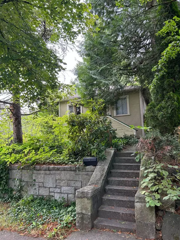 1194 E 18th AVE, Vancouver, BC V5V 1H2
