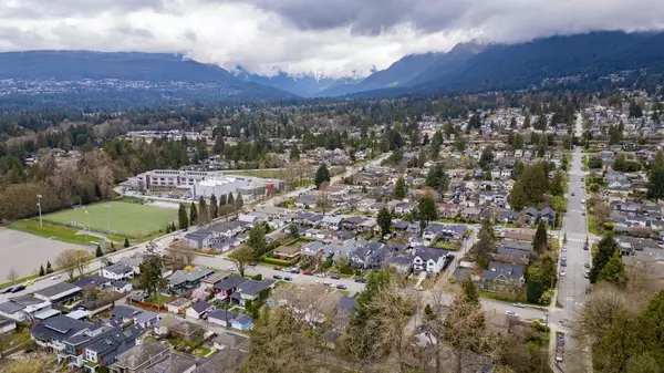 North Vancouver, BC V7M 1X7,341 W 19th ST