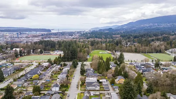 North Vancouver, BC V7M 1X7,341 W 19th ST