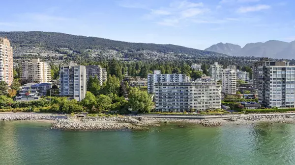 1930 Marine DR #605, West Vancouver, BC V7V 1J8