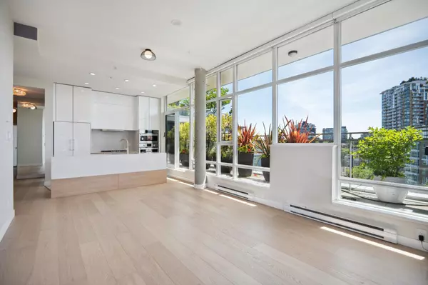 Vancouver, BC V5T 0A8,2321 Scotia ST #PH4