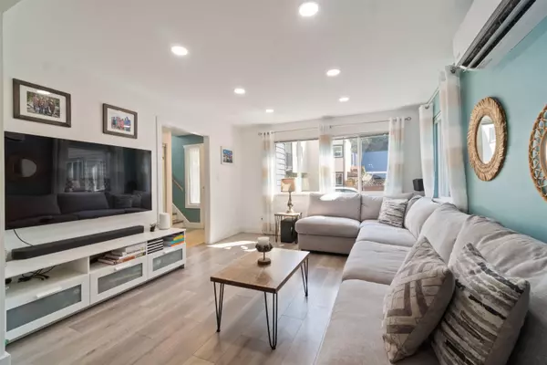 Port Coquitlam, BC V3B 3M8,2986 Coast Meridian RD #34