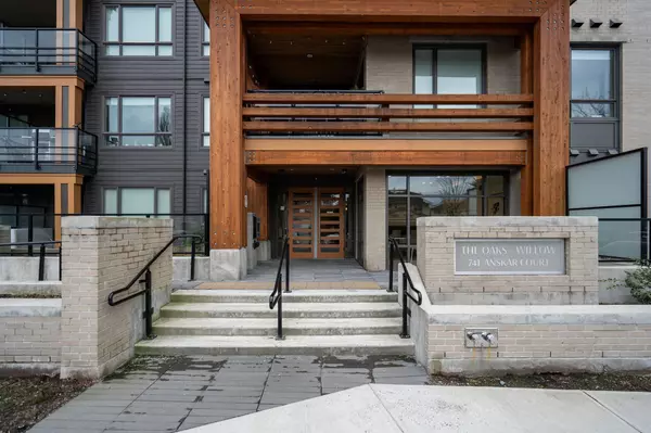 741 Anskar CT #101, Coquitlam, BC V3J 0N3