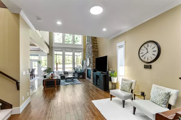 Coquitlam, BC V3B 0E8,1248 Ravensdale ST