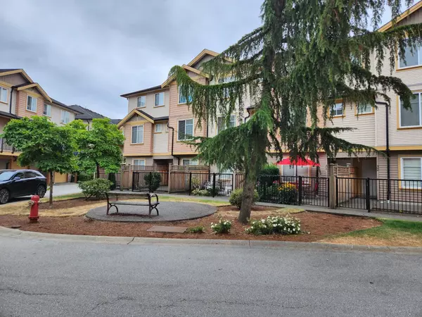 Surrey, BC V4N 5W1,8633 159 ST #46