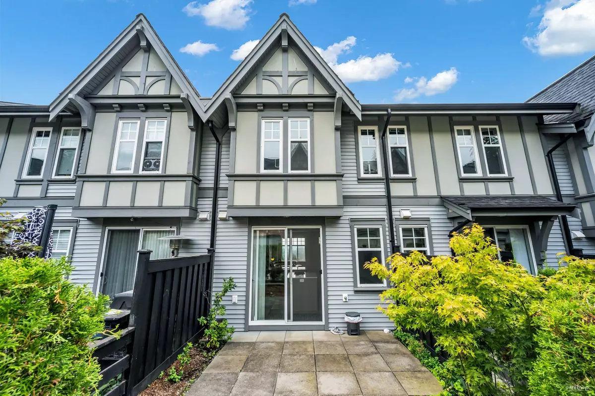 Coquitlam, BC V3E 0J4,1320 Riley ST #80