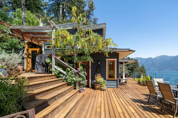 Bowen Island, BC V0N 1G1,1477 Cleator RD