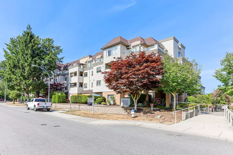 1258 Hunter RD #A204, Delta, BC V4L 1Y8