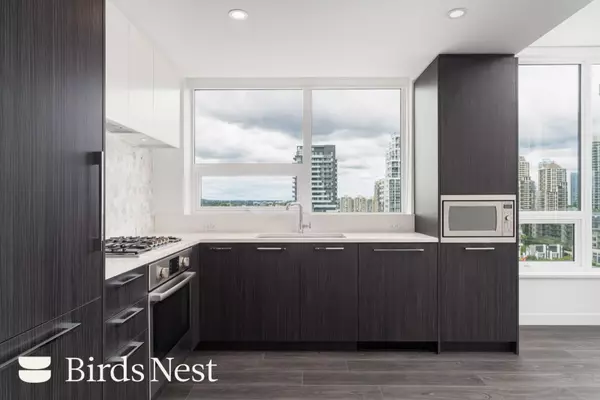 2425 Alpha AVE #1307, Burnaby, BC V5C 0K2
