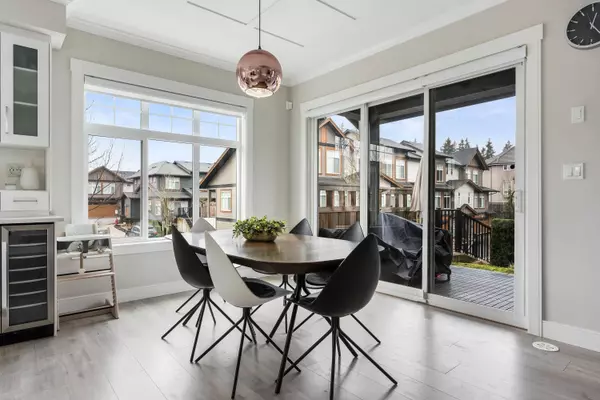 Surrey, BC V4N 6V2,17033 Fraser HWY #90