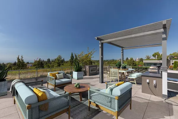 2102 W 48th AVE #501, Vancouver, BC V6M 2P5