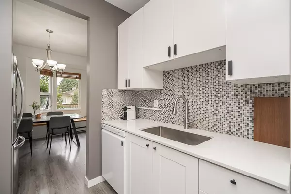 Burnaby, BC V5G 1E3,3767 Norfolk ST #107