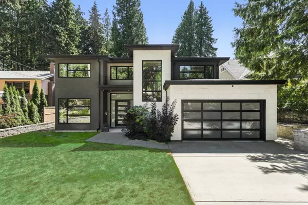 1891 Burrill AVE, North Vancouver, BC V7K 1M3
