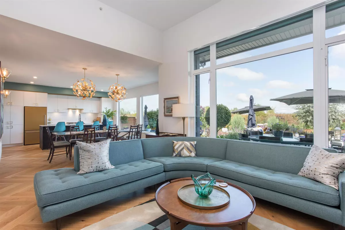 Tsawwassen, BC V4M 0C8,4281 Cormorant WAY