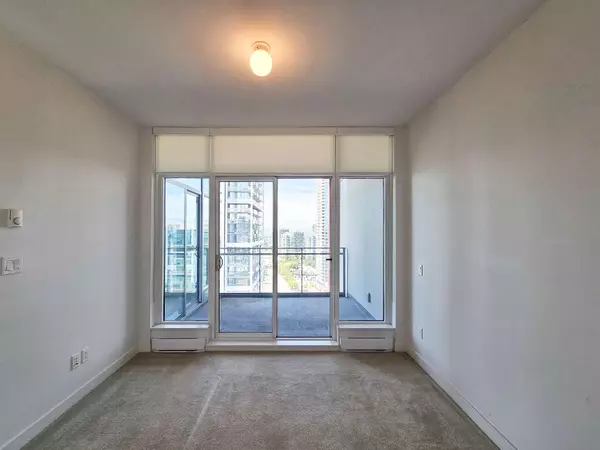 4688 Kingsway #2602 Burnaby, BC V5H 0E9