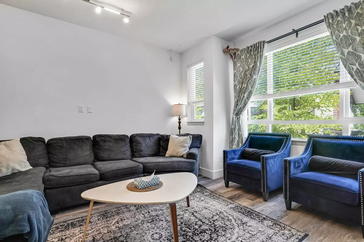 Surrey, BC V4N 0B4,7088 191 ST #71