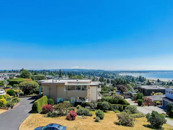 White Rock, BC V4B 4J4,1085 Balsam ST