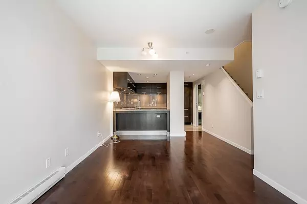 5985 Walter Gage RD, Vancouver, BC V6T 0A9