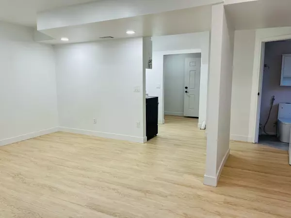 11650 202b ST, Maple Ridge, BC V2X 0E2