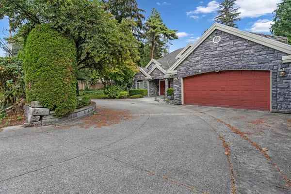 3556 Lakedale AVE, Burnaby, BC V5A 3E3
