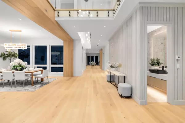 Surrey, BC V4P 2E5,2589 141 ST