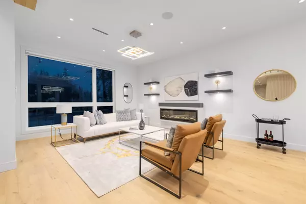 Surrey, BC V4P 2E5,2589 141 ST