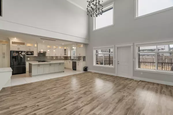 27687 Railcar CRES Abbotsford, BC V4X 0B8