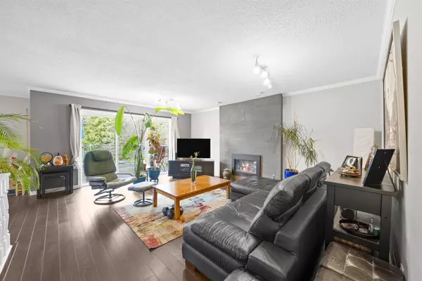 Richmond, BC V7E 4M9,9560 Parksville DR