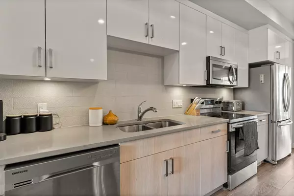 Chilliwack, BC V2P 0G7,8413 Midtown WAY #16