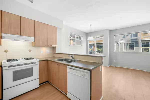 Vancouver, BC V5S 4X3,3265 Clermont Mews