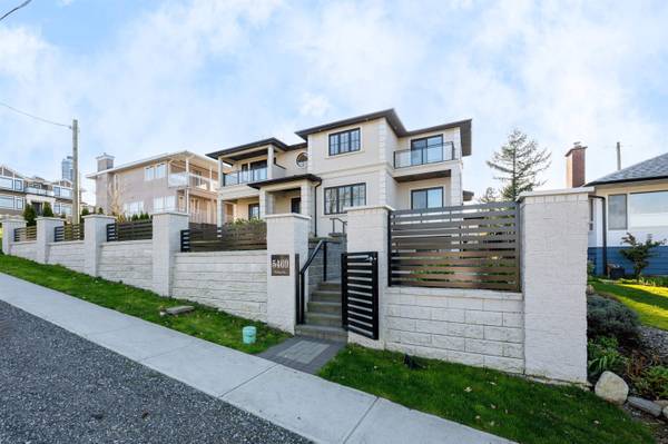 5469 Nelson AVE, Burnaby, BC V5H 3H1