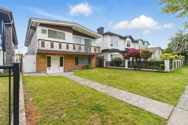 852 E 50th AVE, Vancouver, BC V5X 1B5