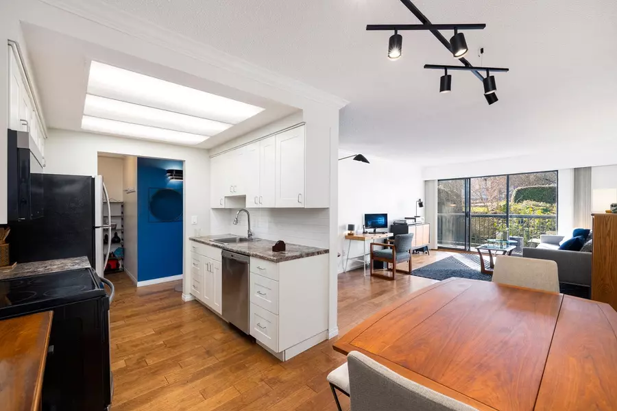444 E 6th AVE #207, Vancouver, BC V5T 1K6