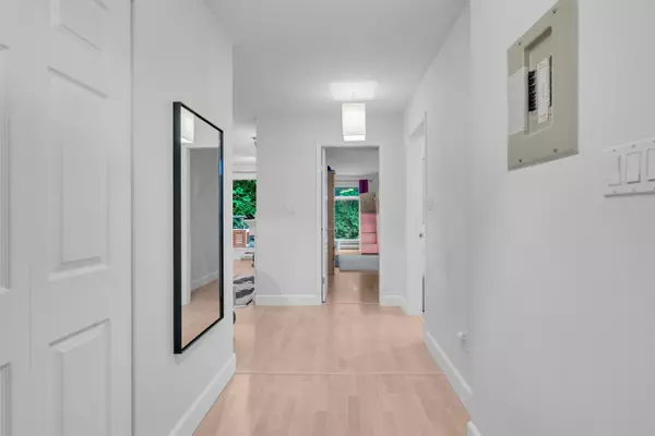 Coquitlam, BC V3C 5B1,2733 Atlin PL #306