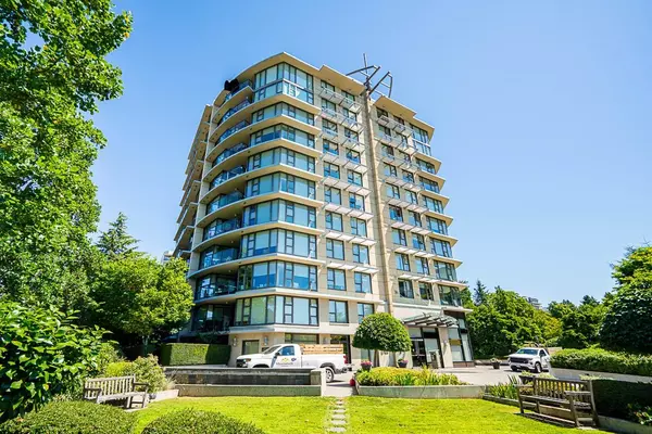 683 W Victoria PARK #PH3, North Vancouver, BC V7M 0A2