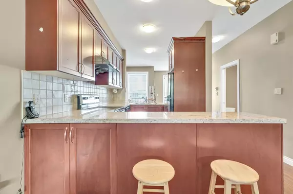 9277 121 ST #3 Surrey, BC V3V 0B6