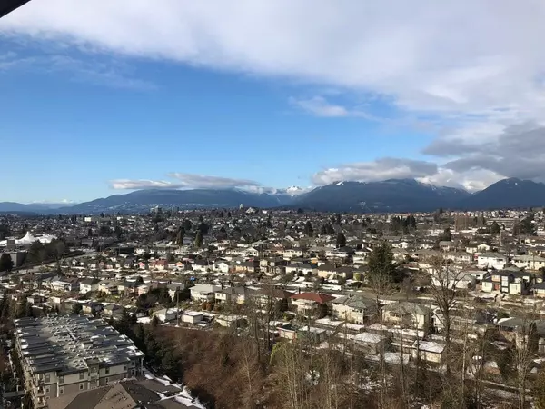 4888 Brentwood DR #2305, Burnaby, BC V5C 0C6