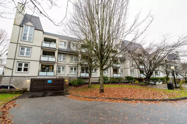 Coquitlam, BC V3K 6S9,98 Laval ST #101
