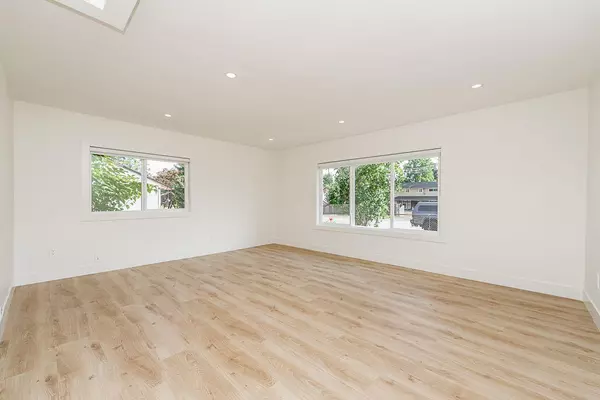 Port Coquitlam, BC V3B 1X6,1741 Salisbury AVE