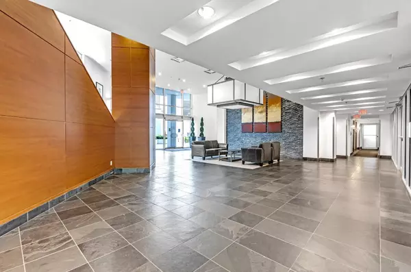 2979 Glen DR #1103, Coquitlam, BC V3B 0B2