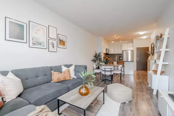 Surrey, BC V3Z 0Y1,15137 33 AVE #101