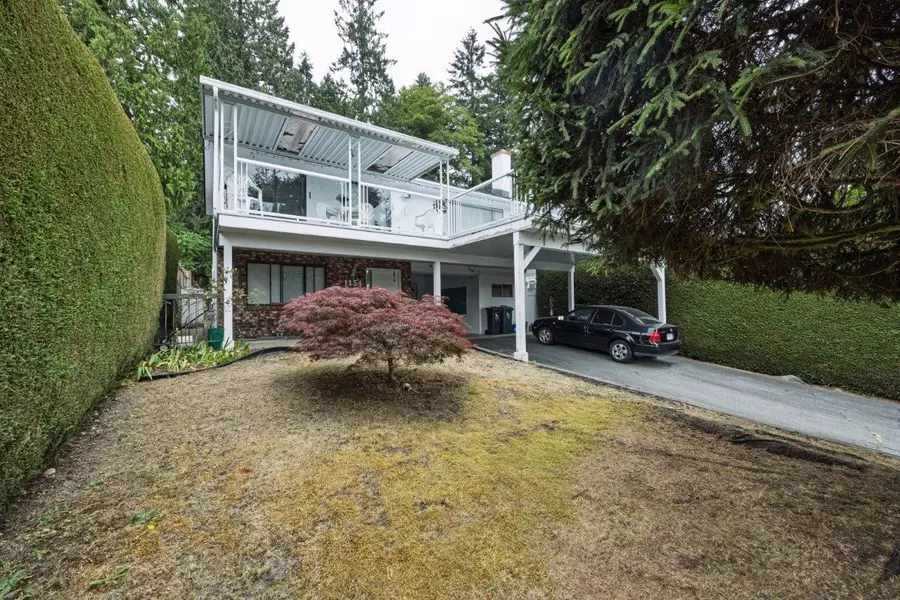 1154 Wellington DR, North Vancouver, BC V7K 1L2