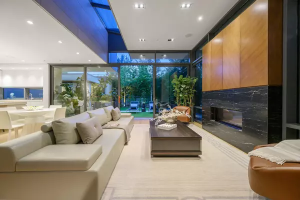 Vancouver, BC V6T 1E1,4988 Chancellor BLVD